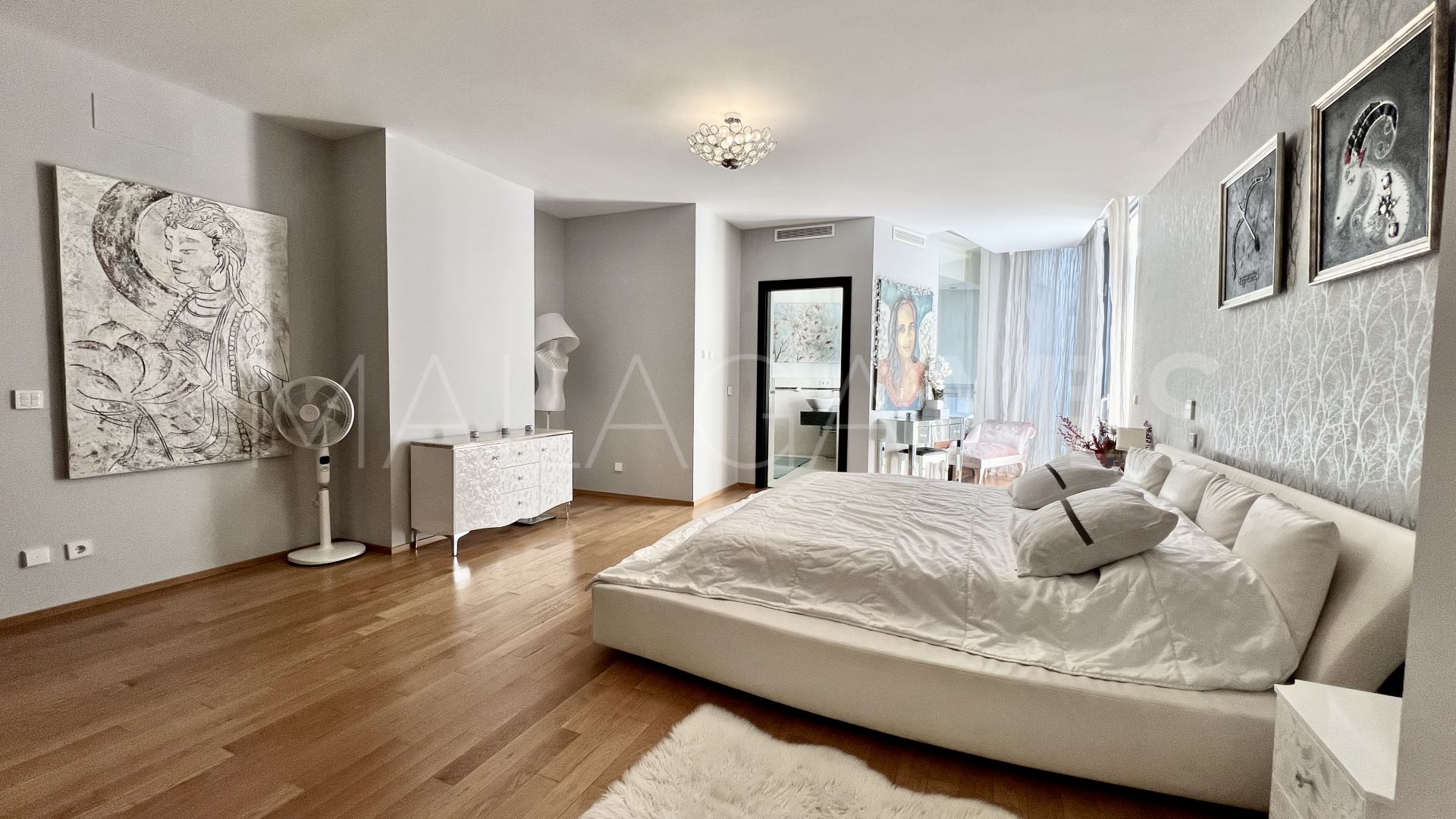 Einfamilienhaushälfte for sale in Meisho Hills