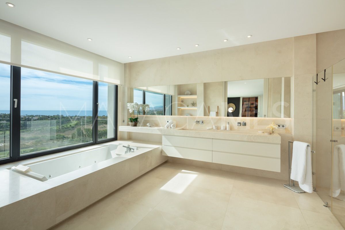 Villa for sale in El Paraiso