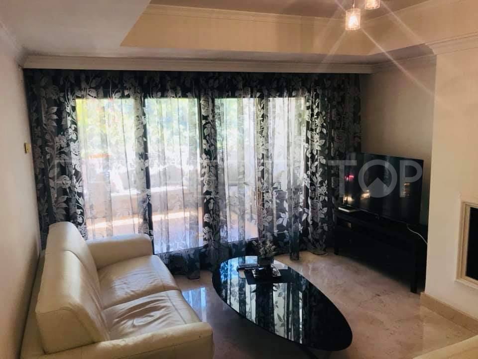 For sale apartment with 2 bedrooms in Lomas del Rey
