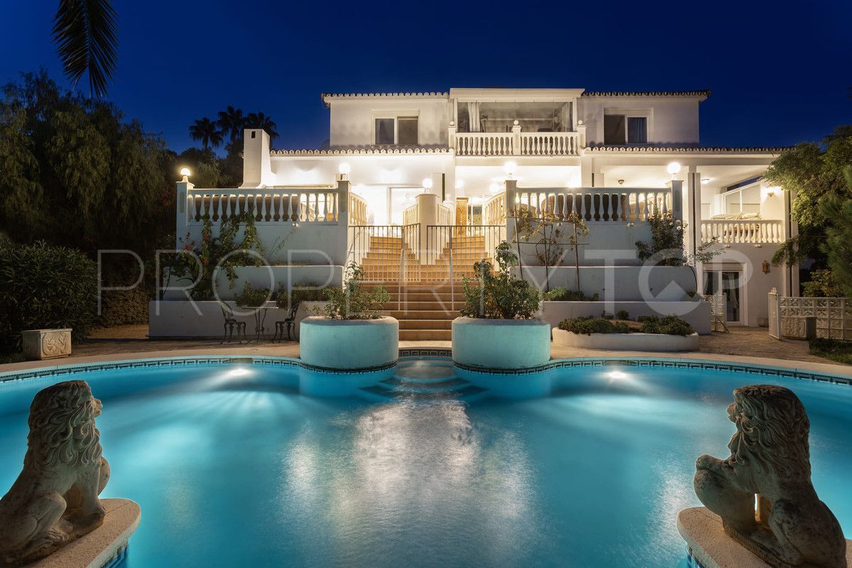 9 bedrooms Riviera del Sol villa for sale