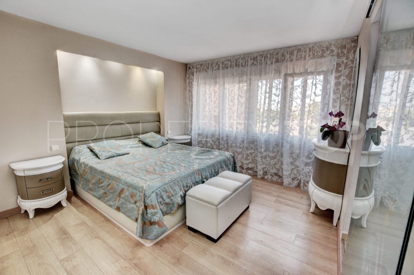Buy semi detached house with 3 bedrooms in Arroyo de la Miel