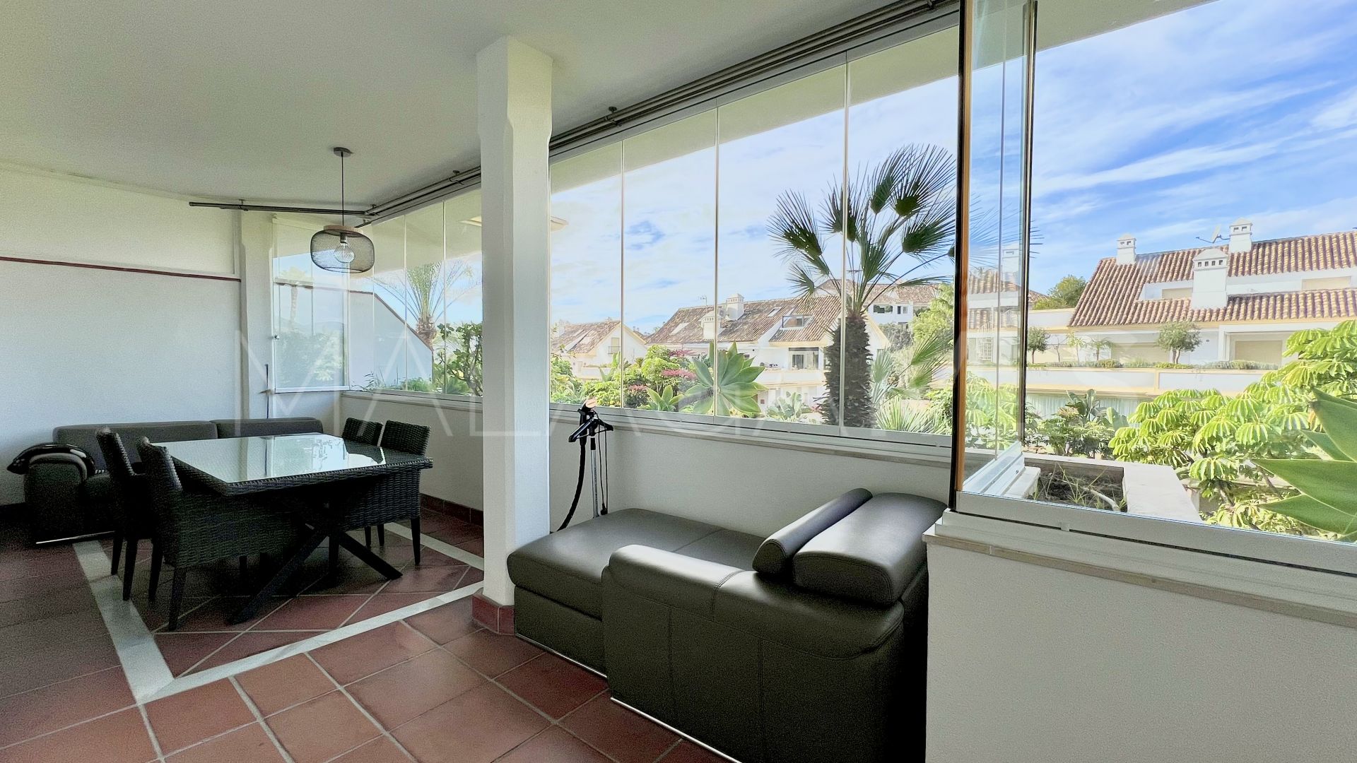 Apartment for sale in Lomas del Rey