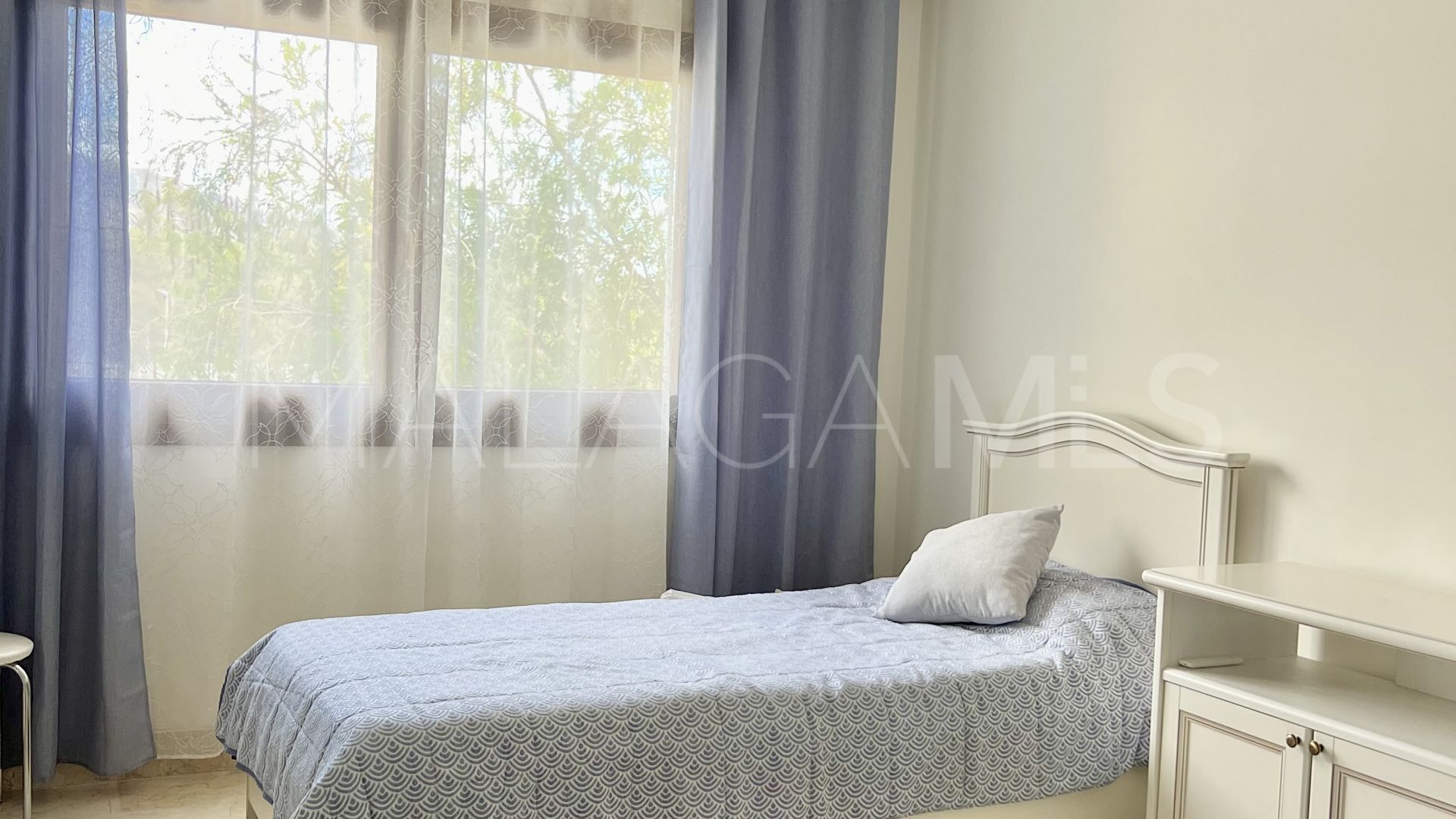 Apartment for sale in Lomas del Rey