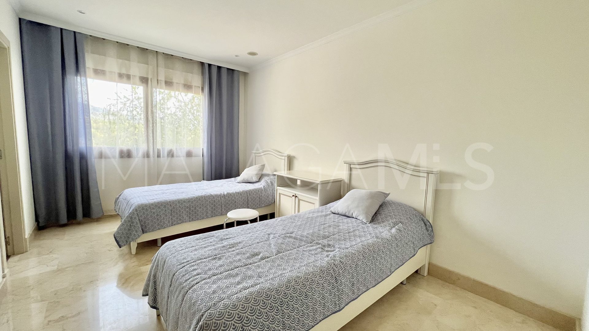 Apartment for sale in Lomas del Rey