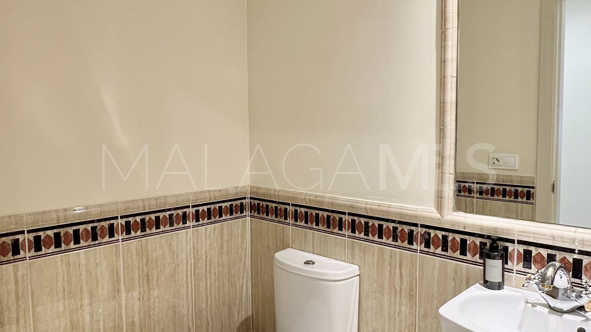 Apartment for sale in Lomas del Rey