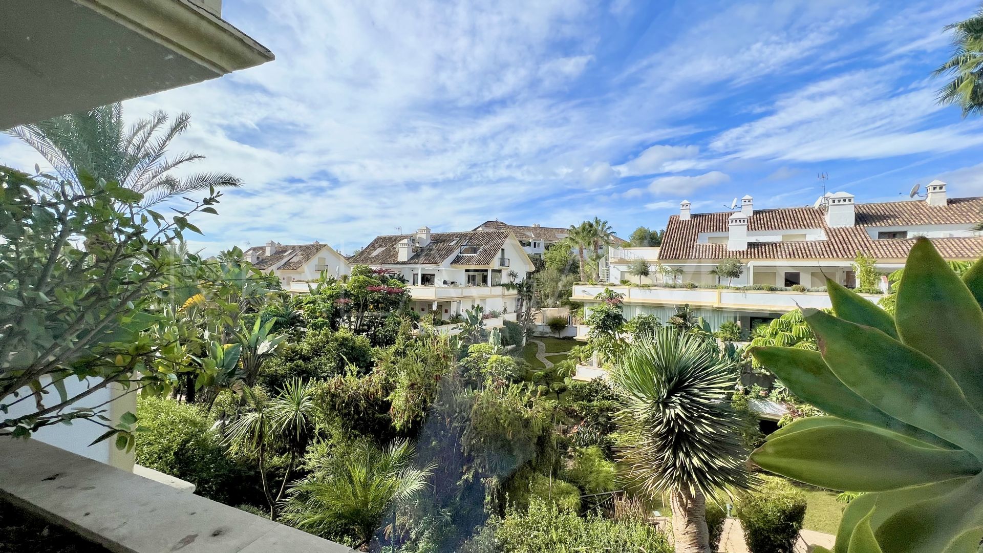 Apartment for sale in Lomas del Rey