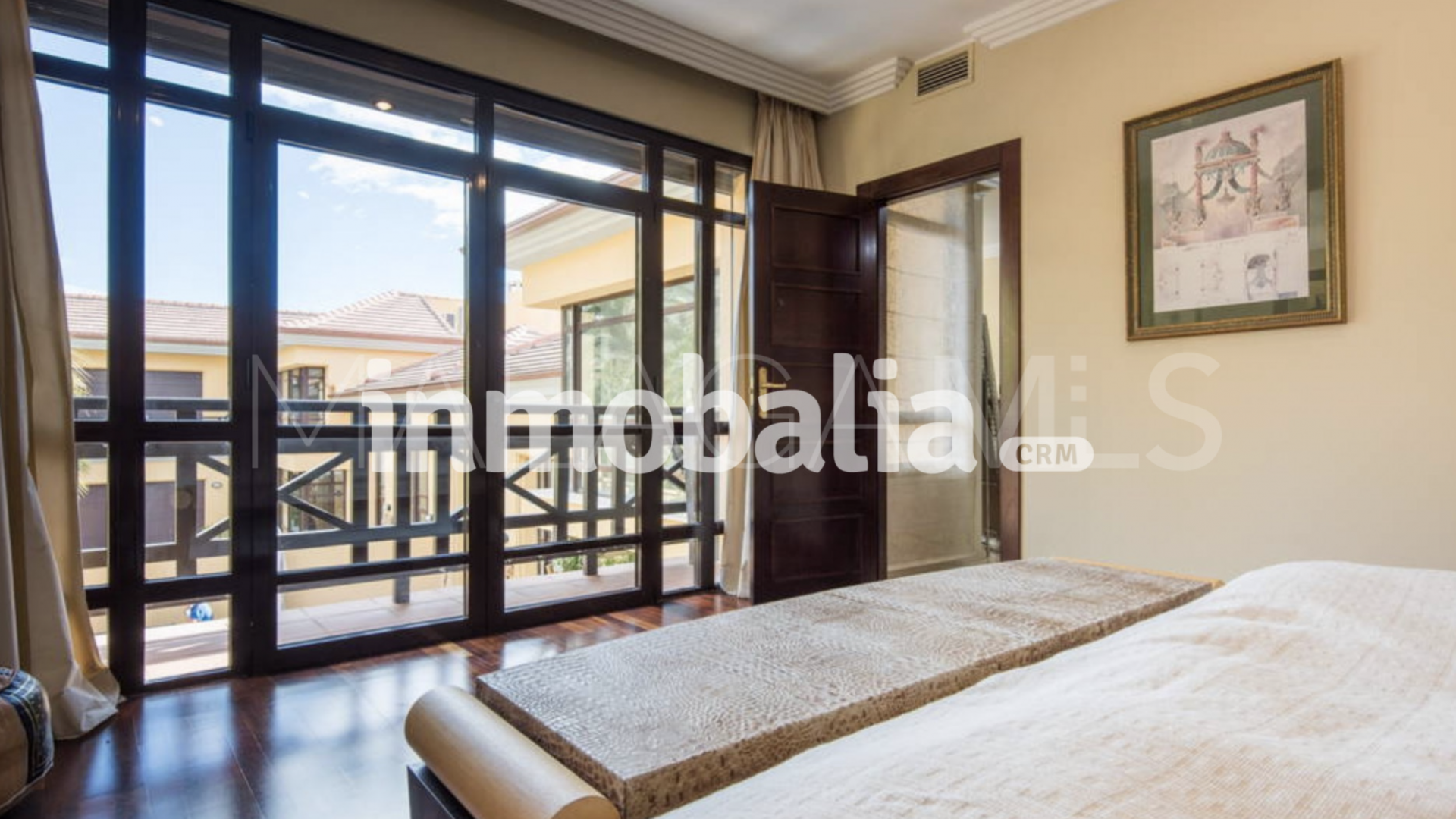 Bungalow for sale in Bahia de Banus with 3 bedrooms