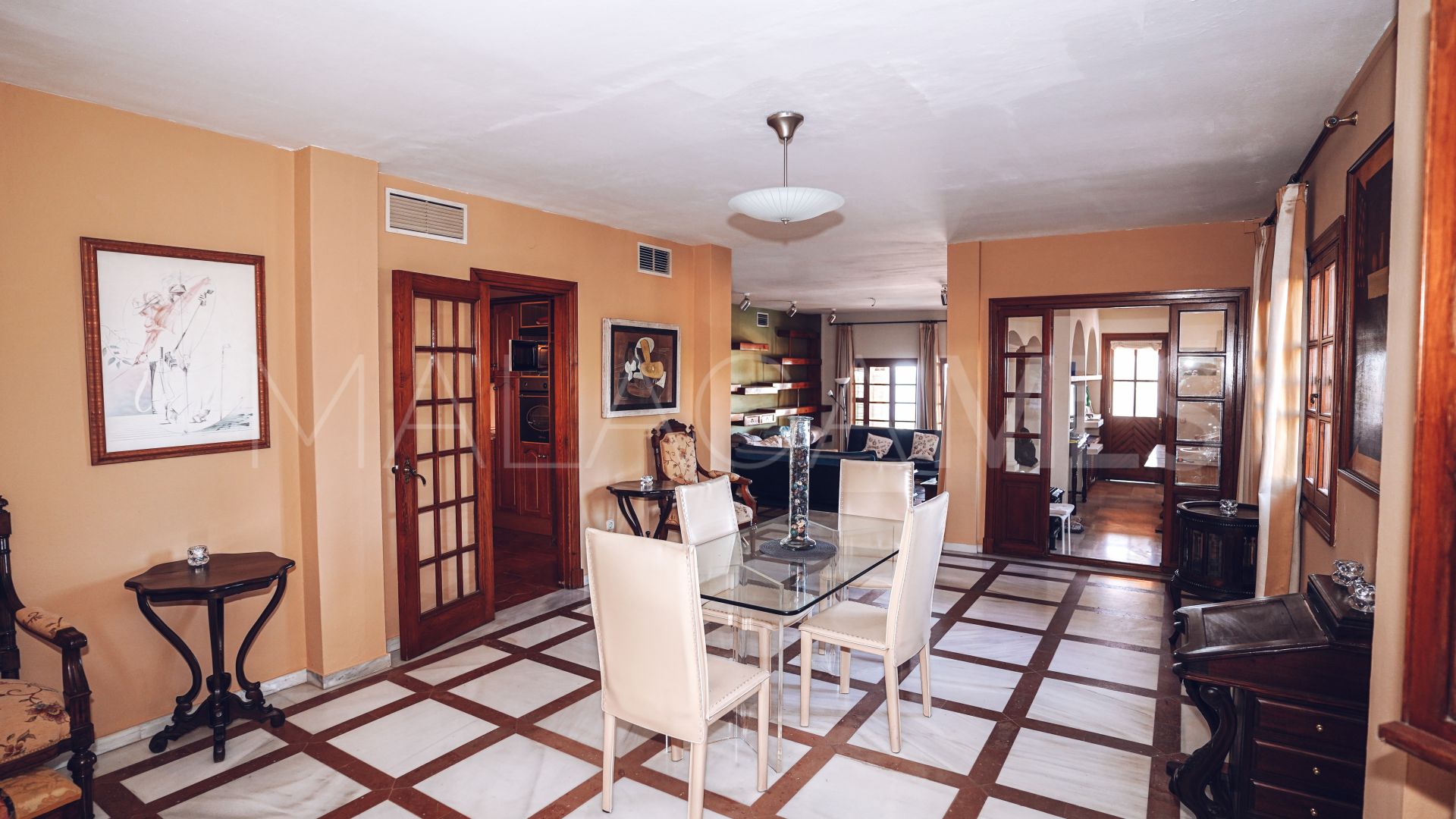 Villa a la venta de 5 bedrooms in Seghers