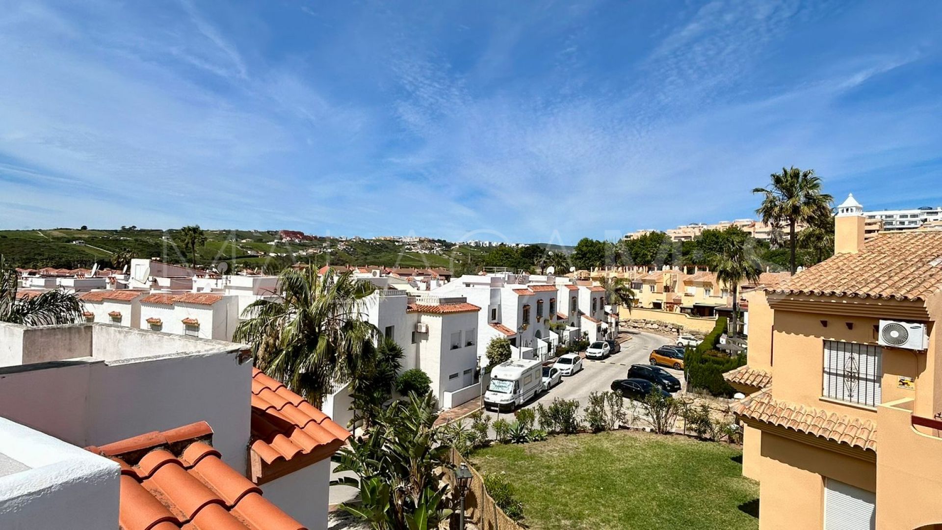 Adosado for sale in Marina de Casares