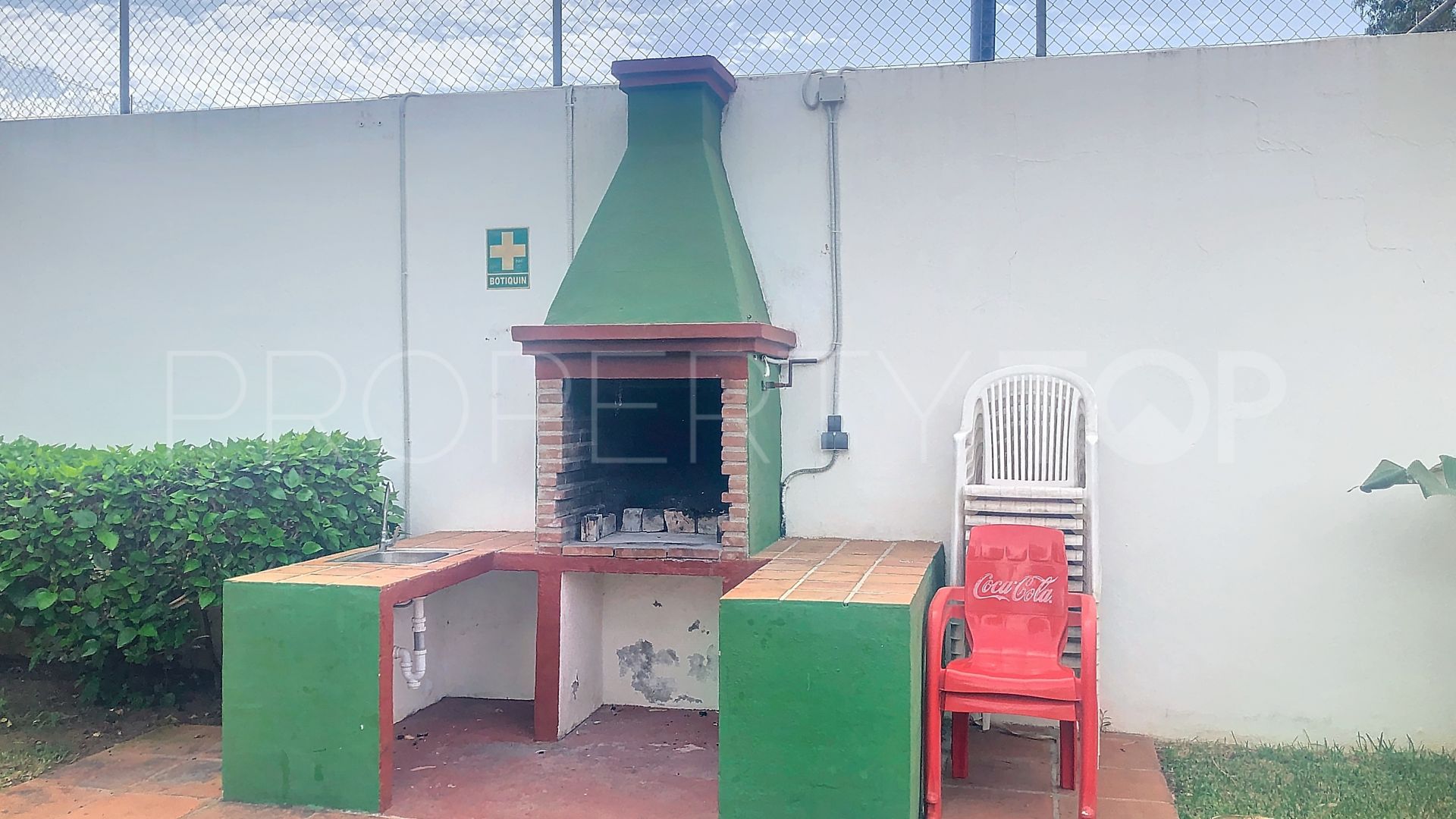 Se vende adosado en Diana Park de 4 dormitorios