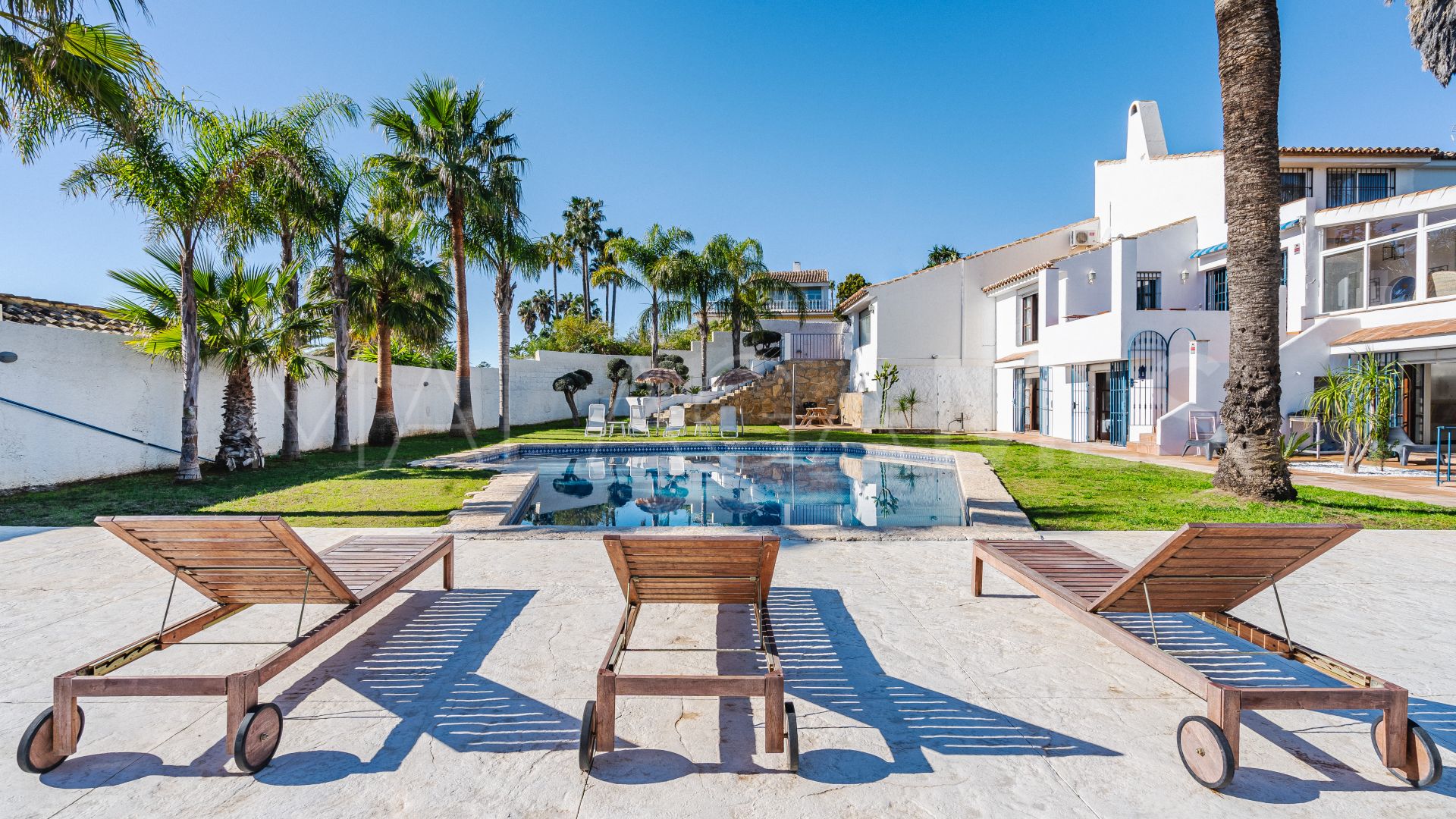 Buy Bahia Dorada 5 bedrooms villa