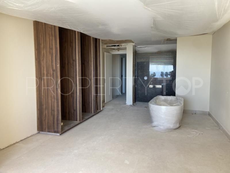 For sale 4 bedrooms apartment in Los Granados del Mar