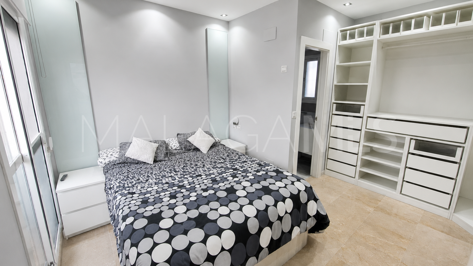 Buy atico duplex in Avda de Andalucia - Sierra de Estepona with 2 bedrooms