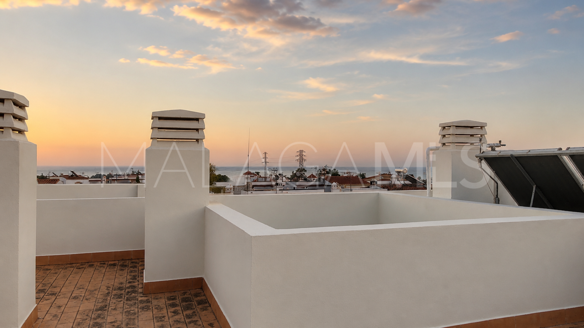 Buy atico duplex in Avda de Andalucia - Sierra de Estepona with 2 bedrooms