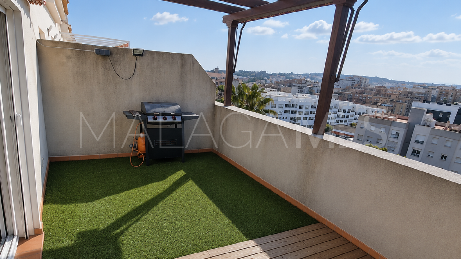 Buy atico duplex in Avda de Andalucia - Sierra de Estepona with 2 bedrooms