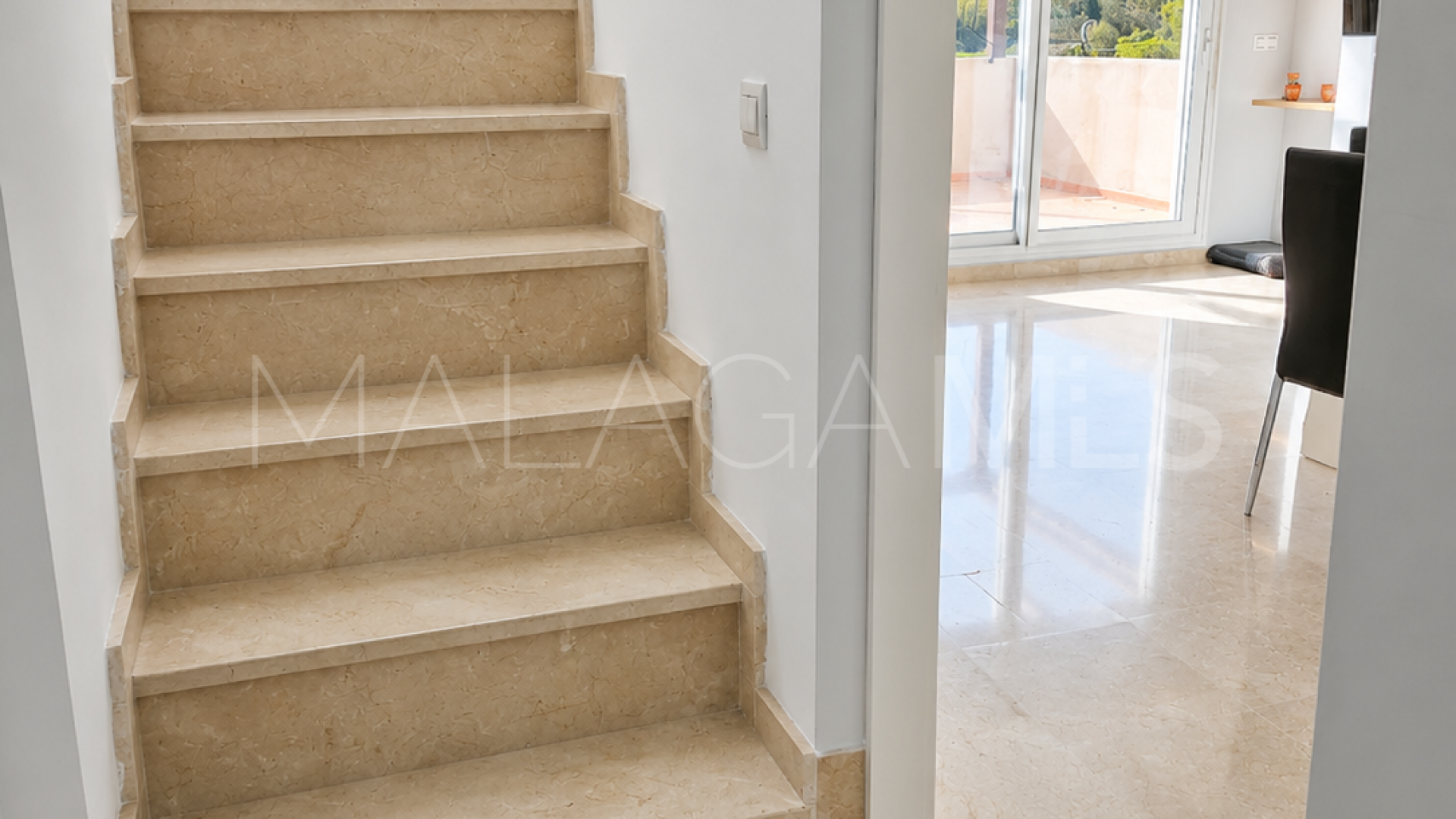 Buy atico duplex in Avda de Andalucia - Sierra de Estepona with 2 bedrooms