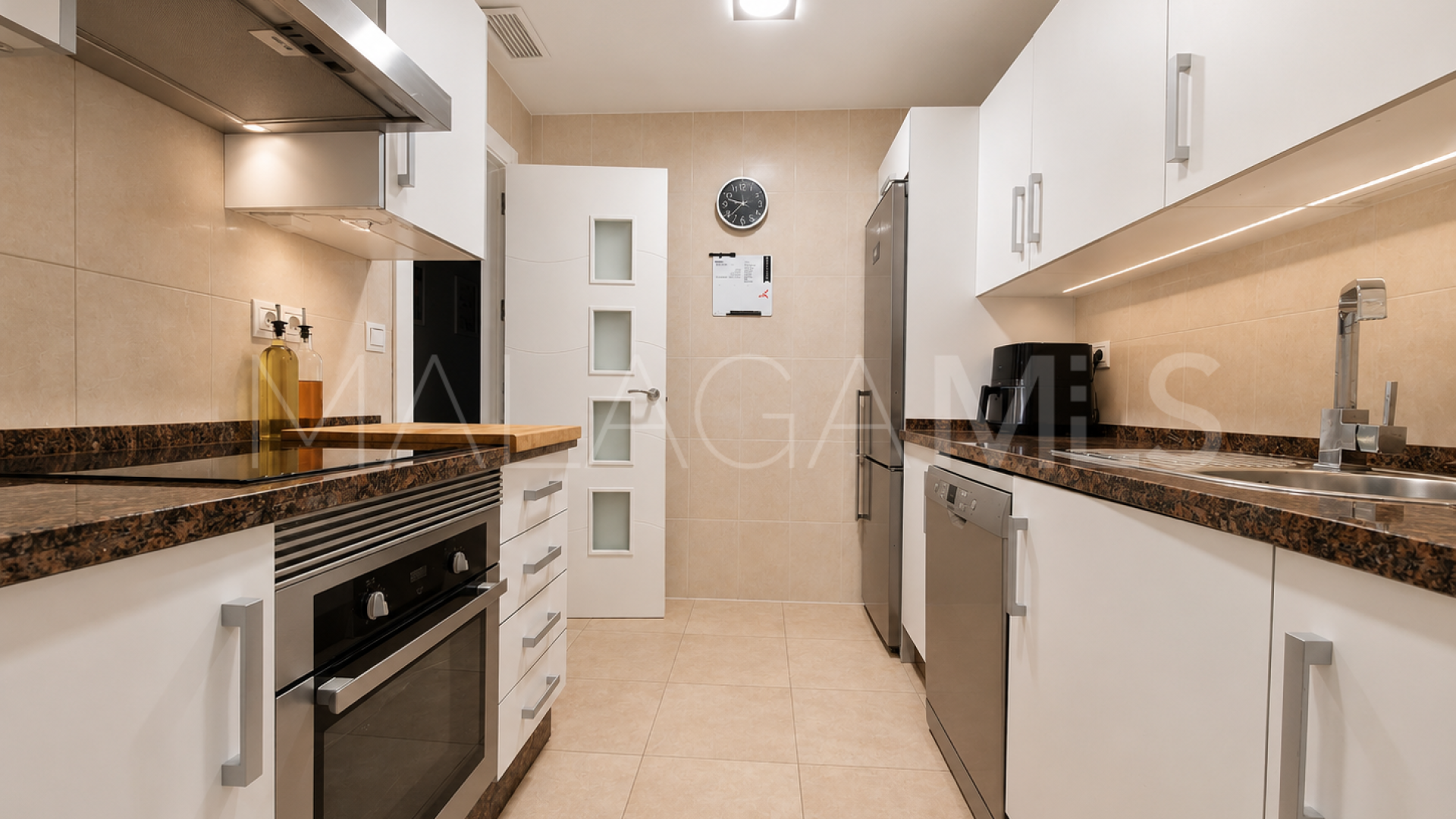 Buy atico duplex in Avda de Andalucia - Sierra de Estepona with 2 bedrooms