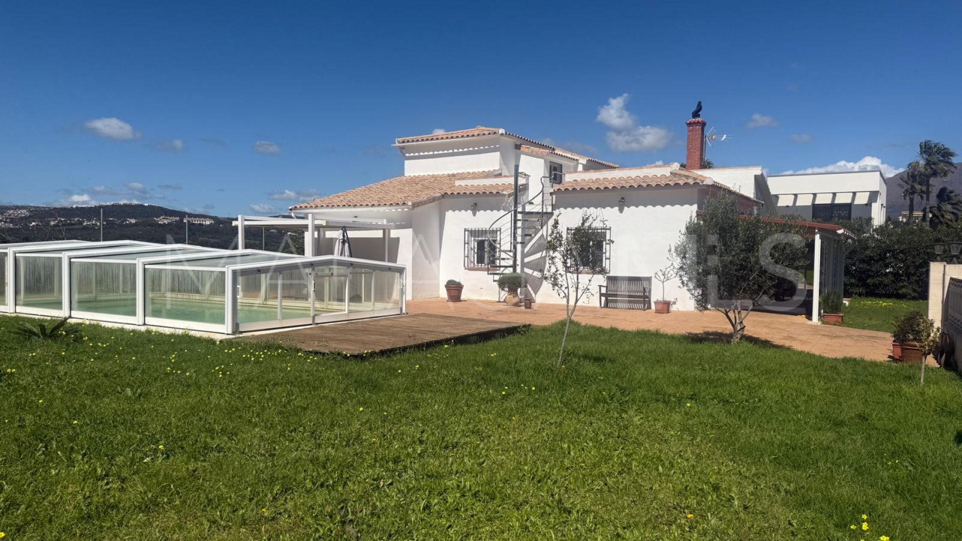 Buy villa in Buenas Noches de 4 bedrooms