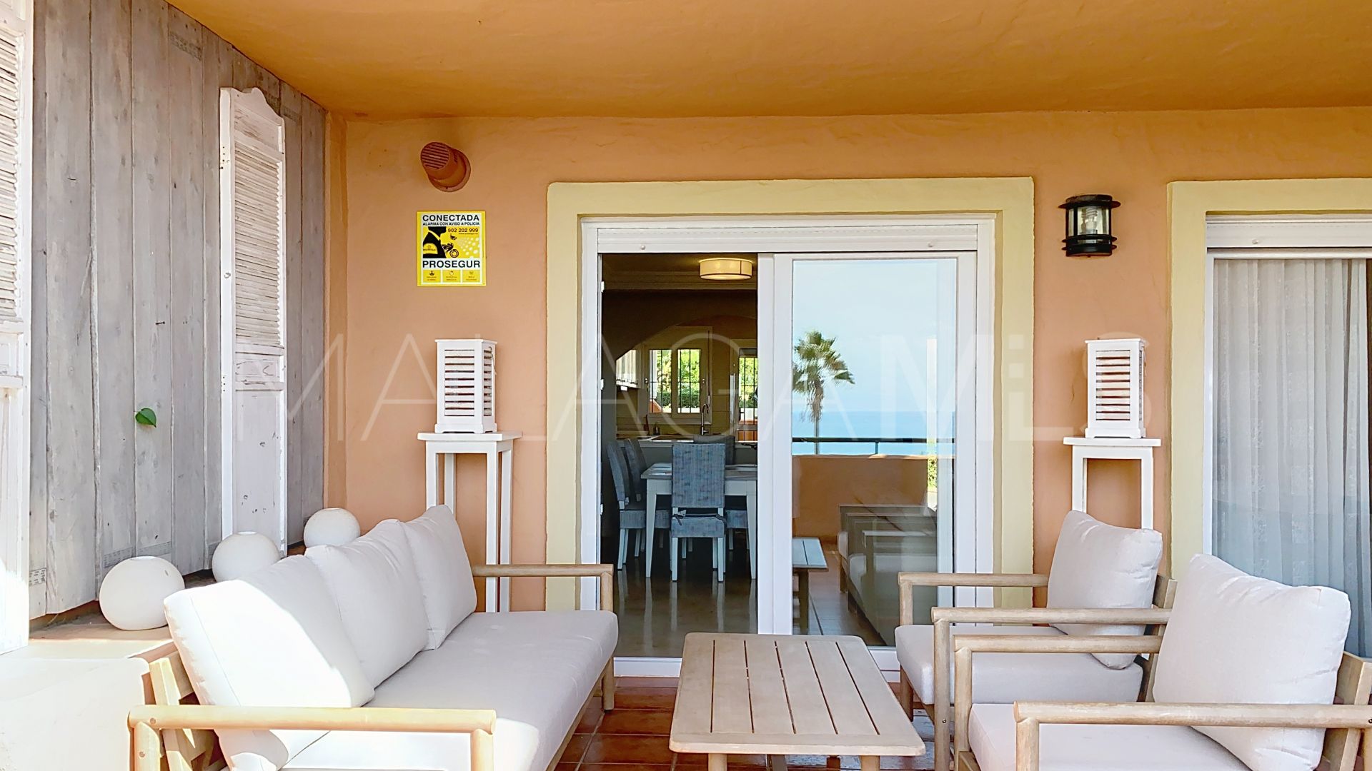 Buy town house in Bermuda Beach
