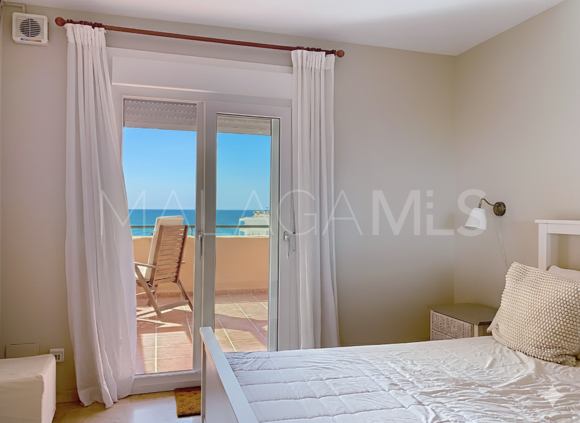 Maison de ville for sale in Bermuda Beach