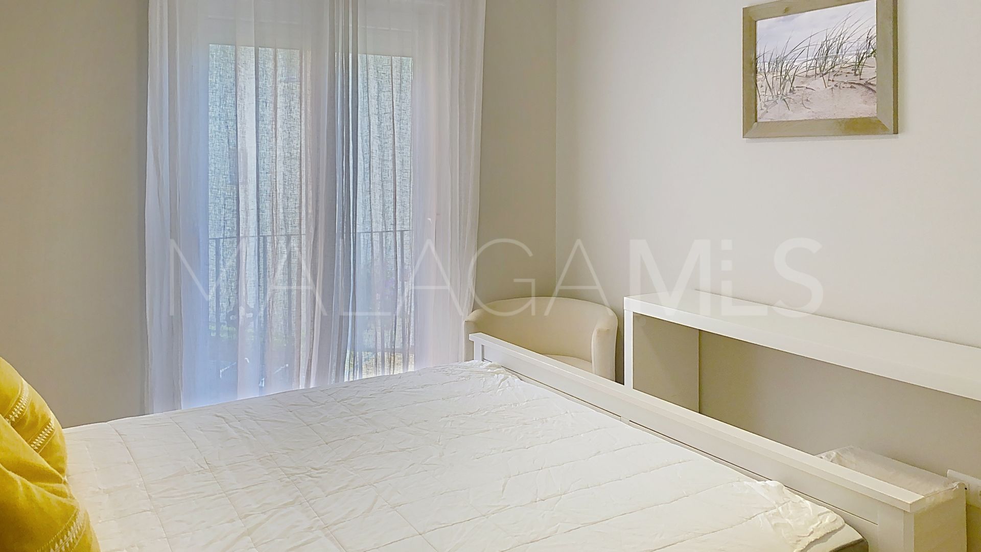 Buy town house in Bermuda Beach