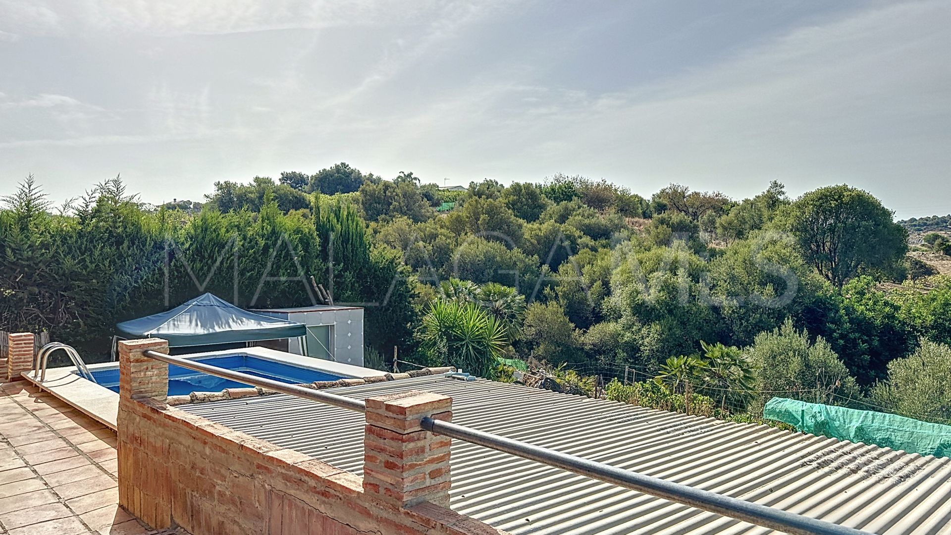 Finca for sale in Estepona