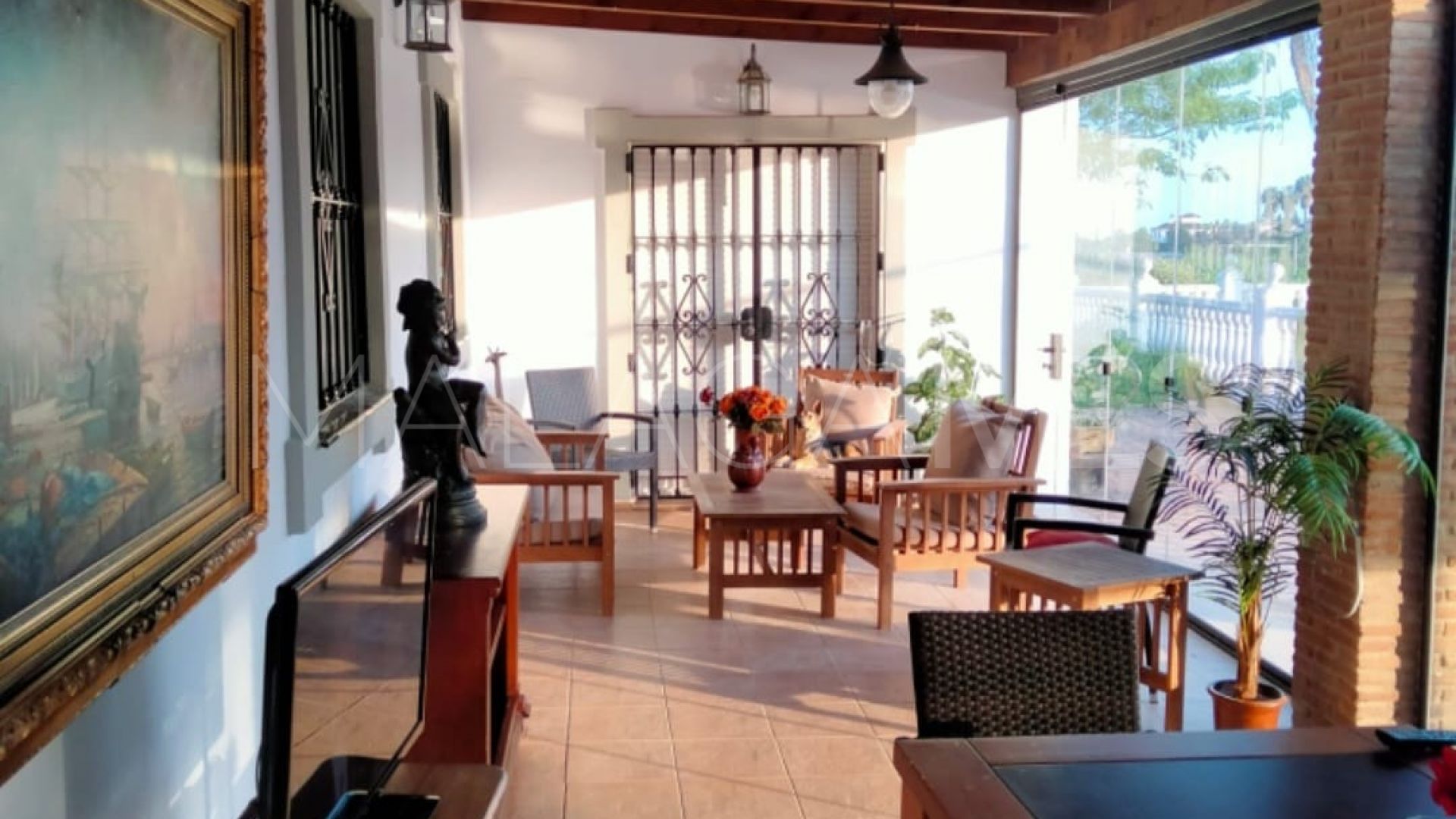 Buy 5 bedrooms country house in Estepona