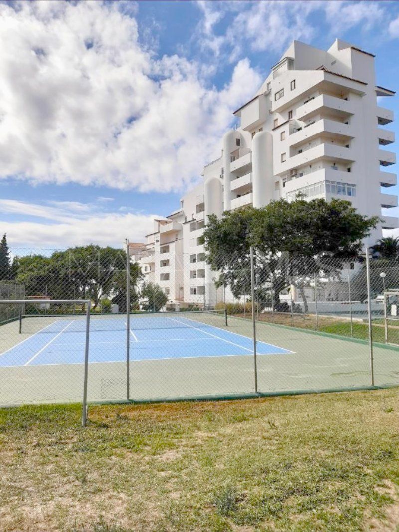 Duplex for sale in Bahía de Estepona