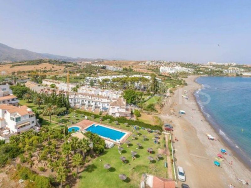 Duplex for sale in Bahía de Estepona