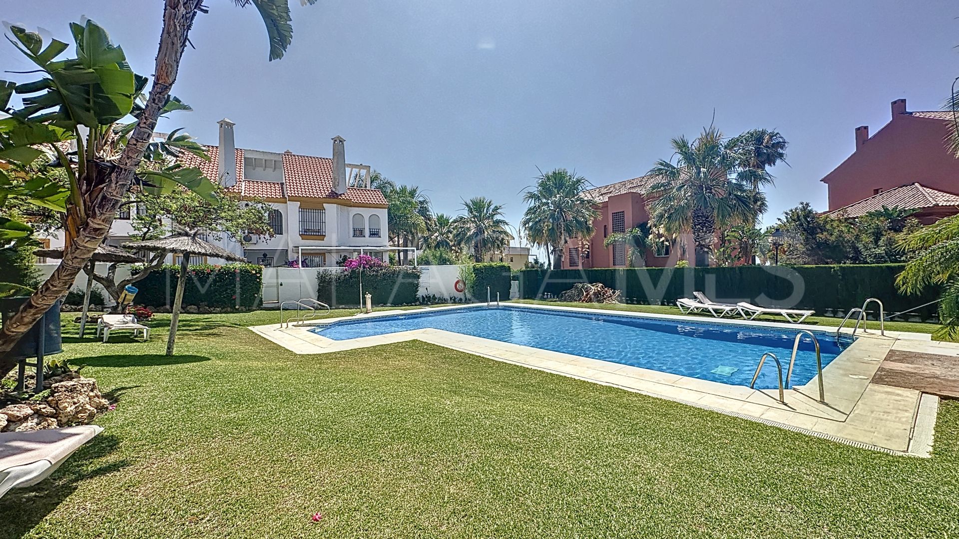 Se vende adosado de 4 bedrooms in Puerto Alto