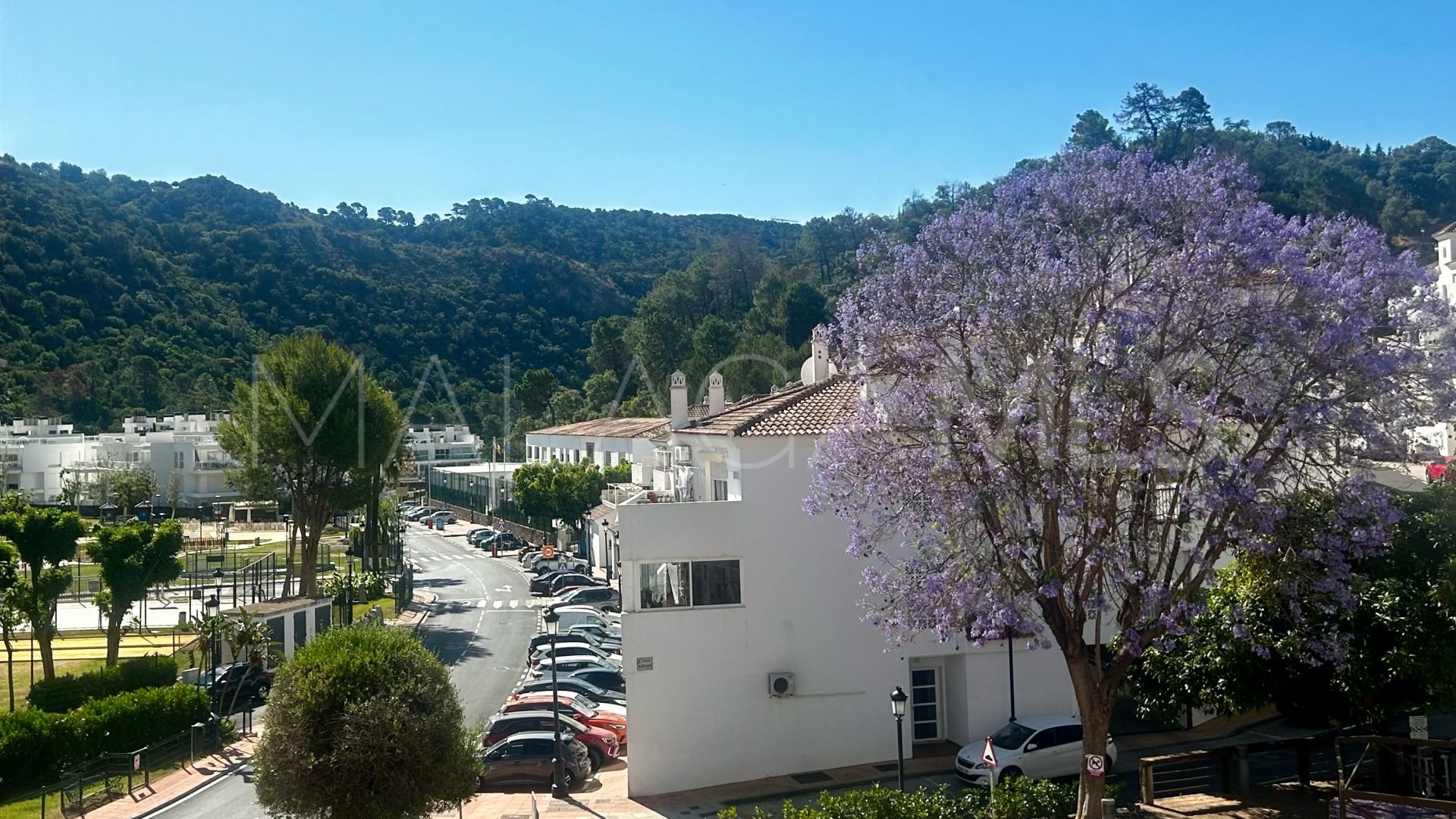 Villa for sale in Benahavis Centro