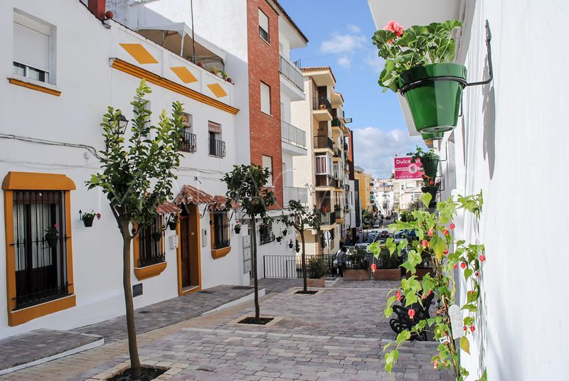 For sale town house in Estepona Old Town