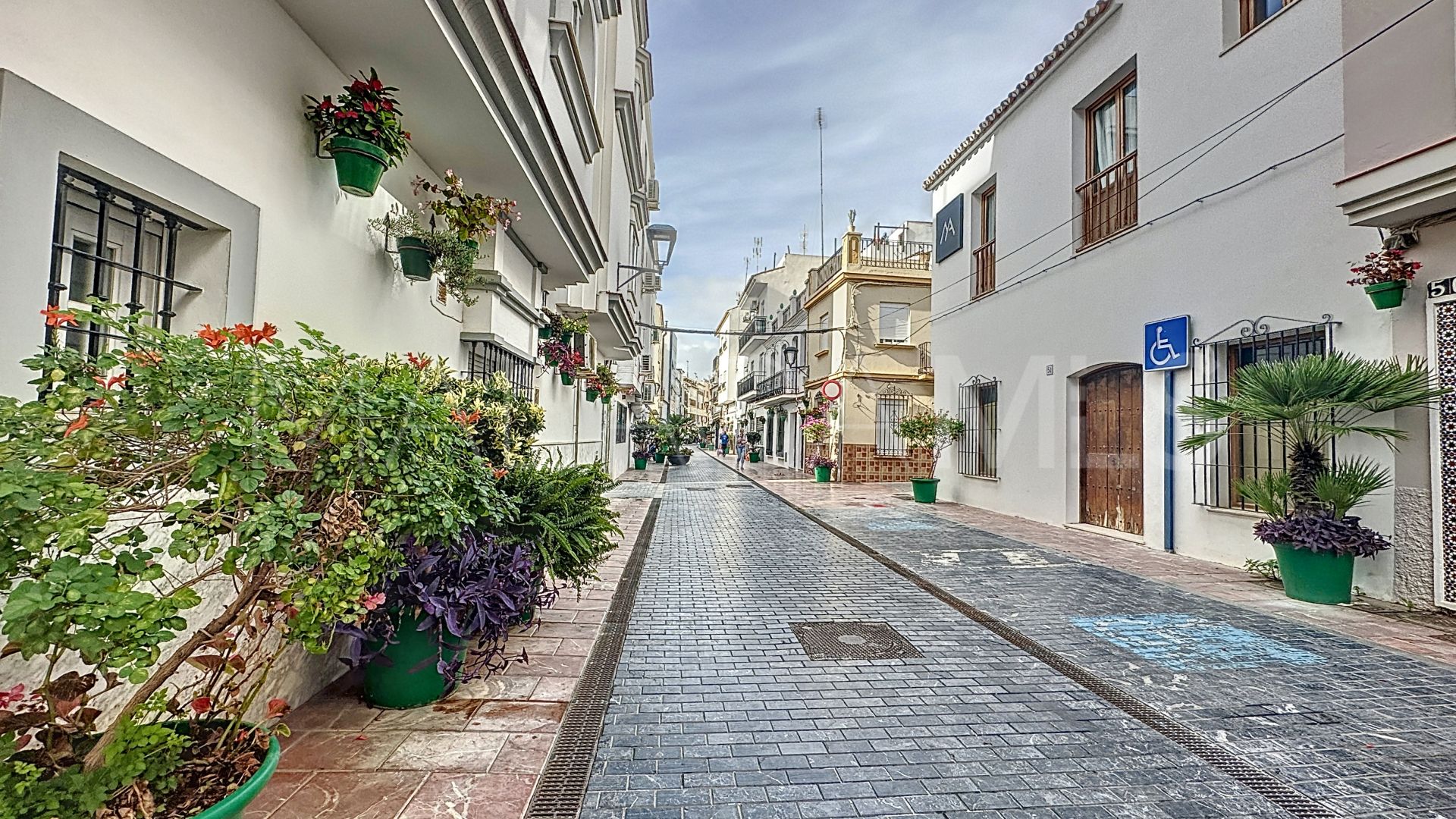 Radhus for sale in Estepona Old Town