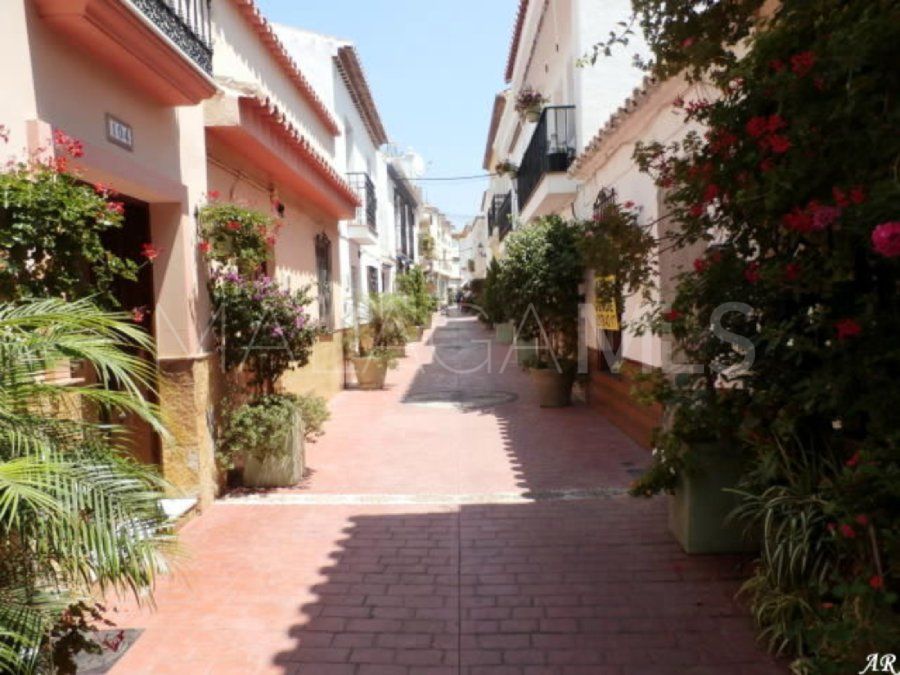 For sale town house in Estepona Old Town