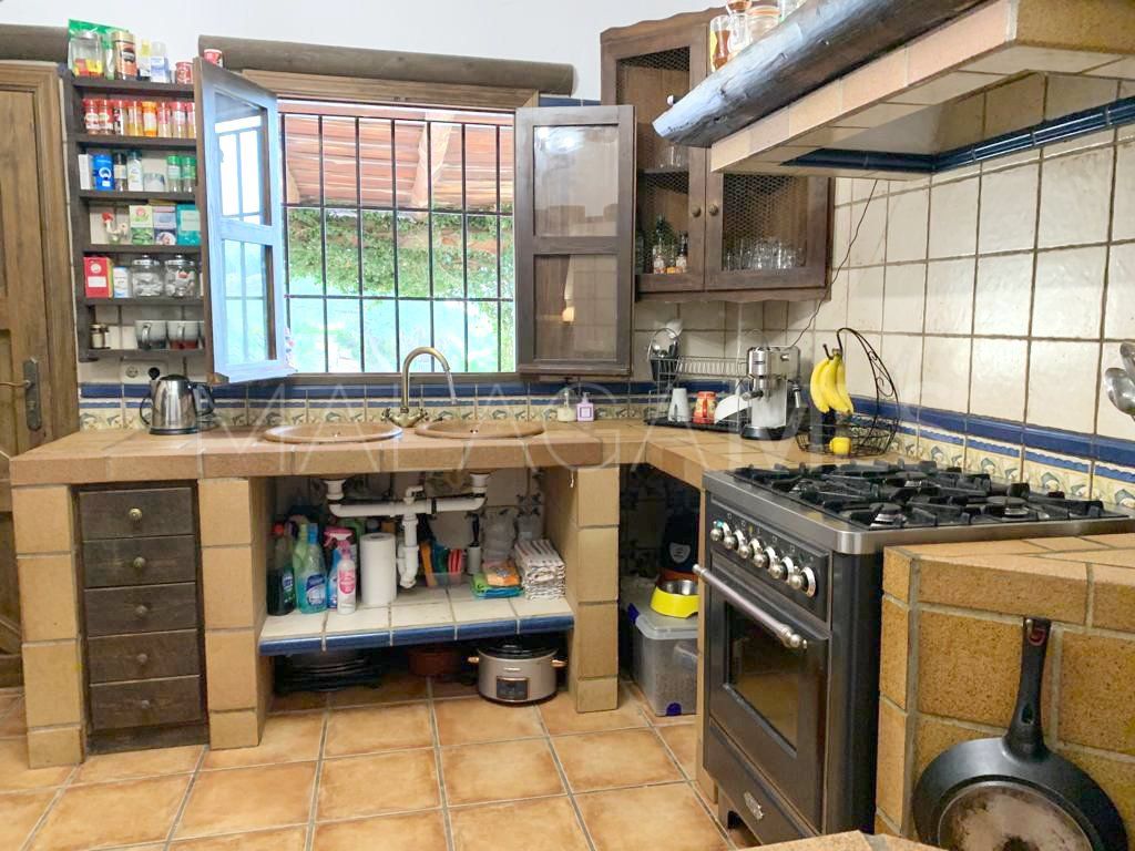 Casa de campo for sale de 3 bedrooms in Altos de Estepona