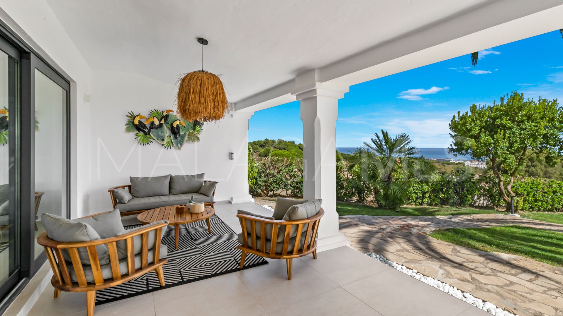 5 bedrooms villa for sale in Los Reales - Sierra Estepona