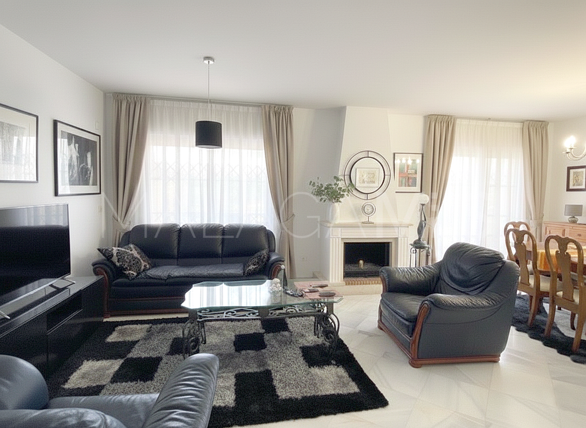 Hus i byn for sale in Atalaya