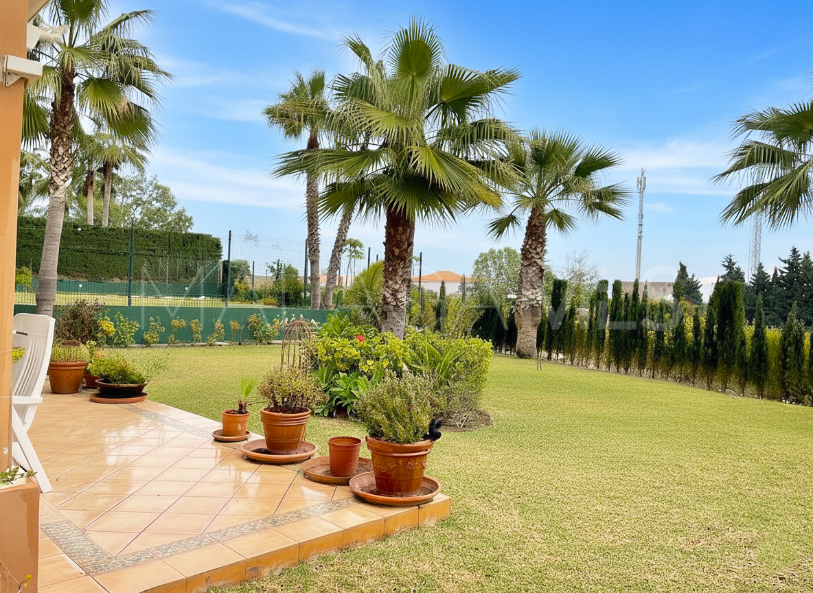 Hus i byn for sale in Atalaya