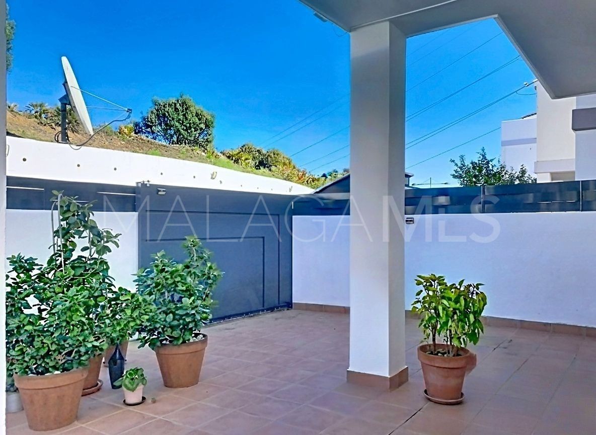 Semi detached house for sale in Estepona Golf