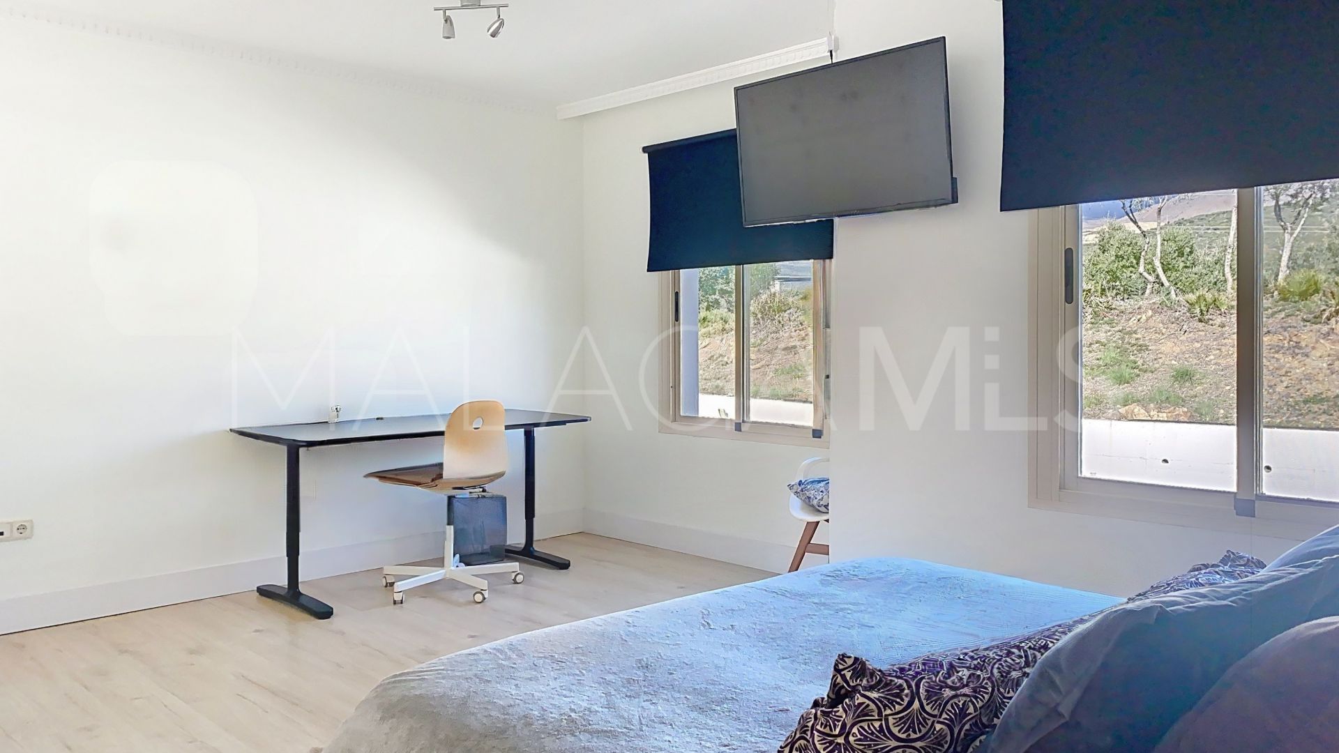 Semi detached house for sale in Estepona Golf