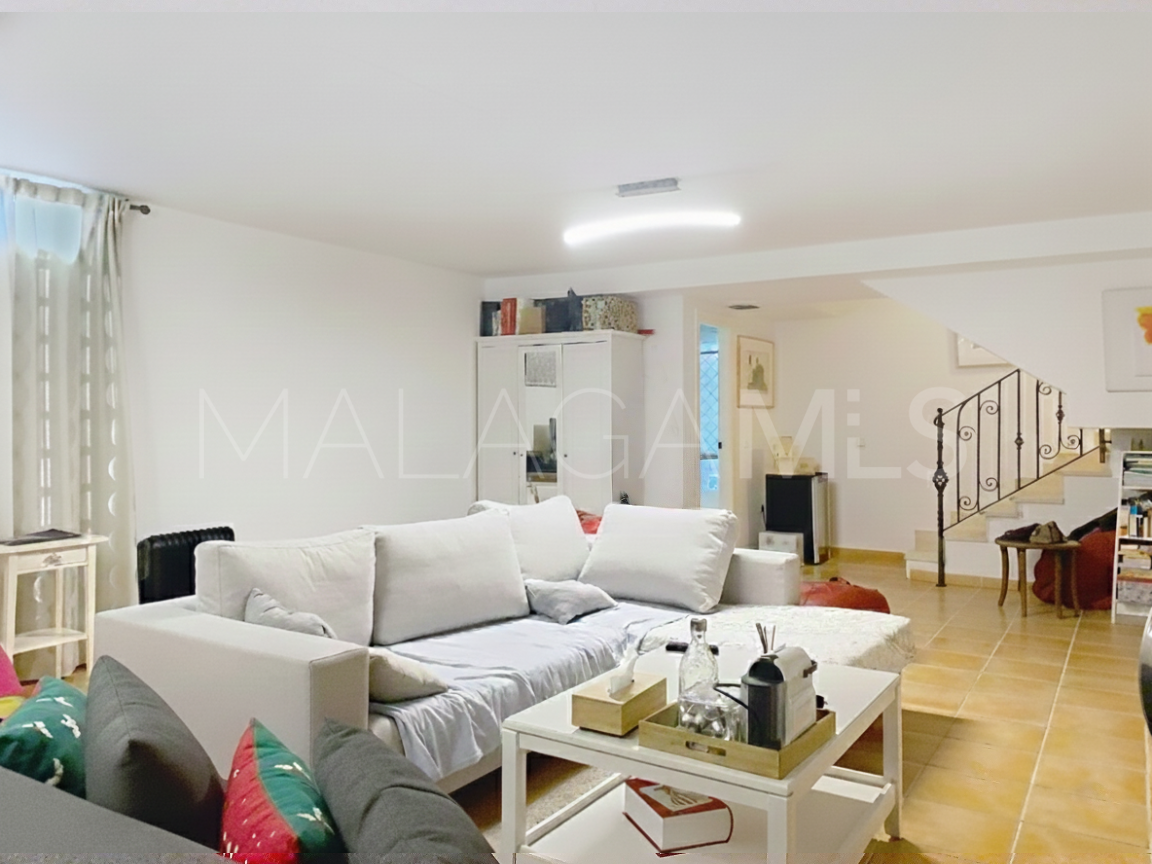 Semi detached house for sale in Estepona Golf