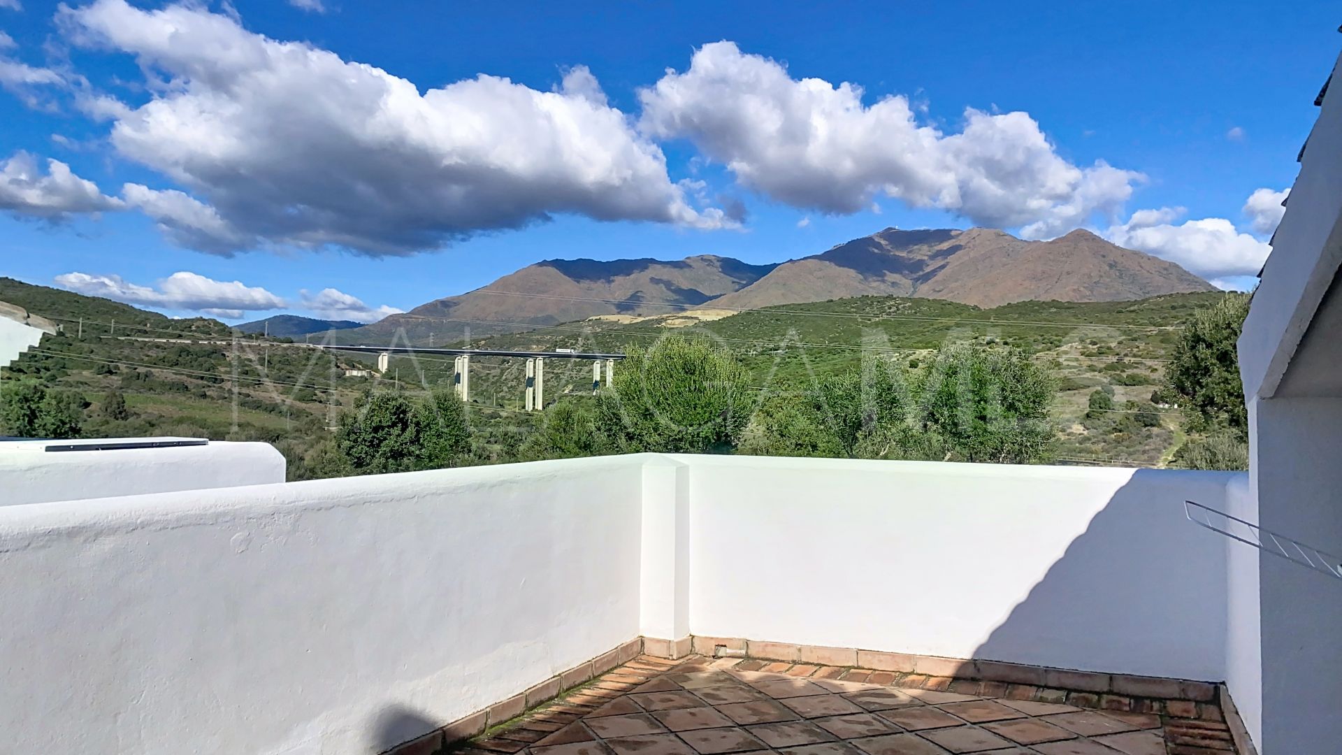 Semi detached house for sale in Estepona Golf