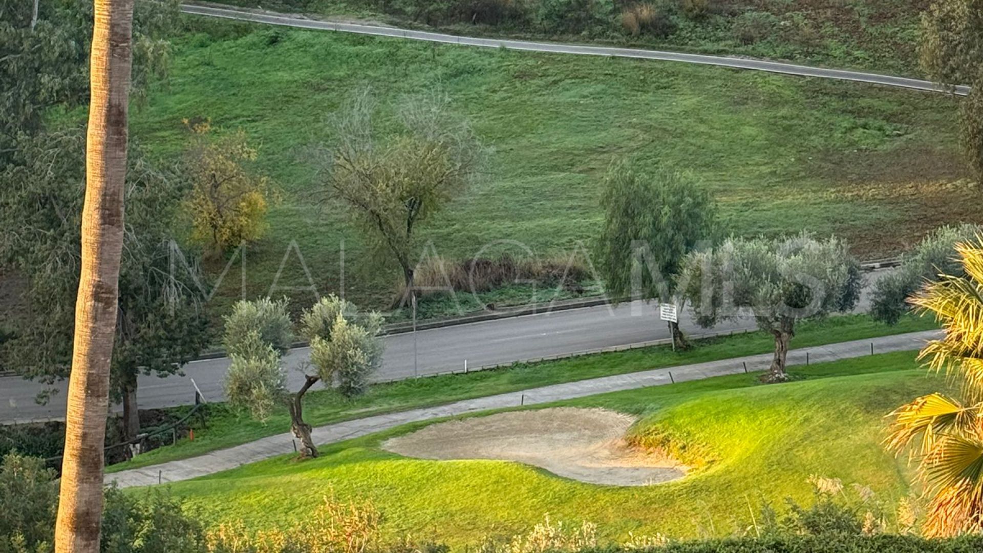 Parhus for sale in Estepona Golf