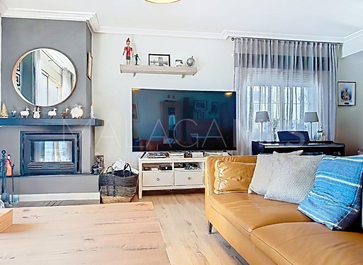 Semi detached house for sale in Estepona Golf