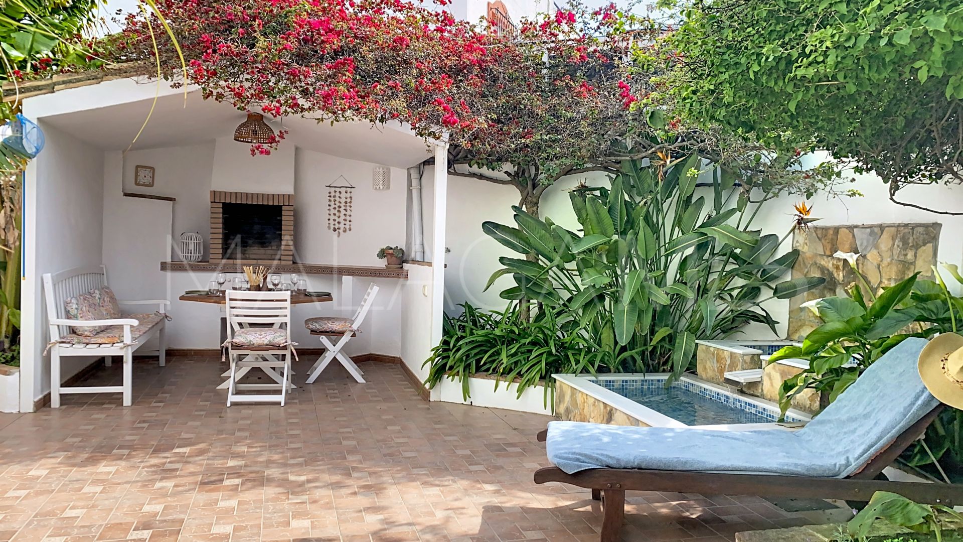 Maison jumelée for sale in Avda de Andalucia - Sierra de Estepona