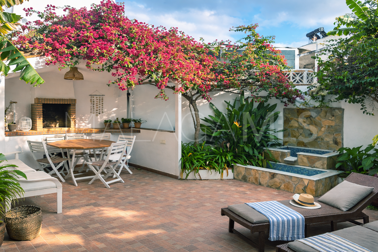 Maison jumelée for sale in Avda de Andalucia - Sierra de Estepona