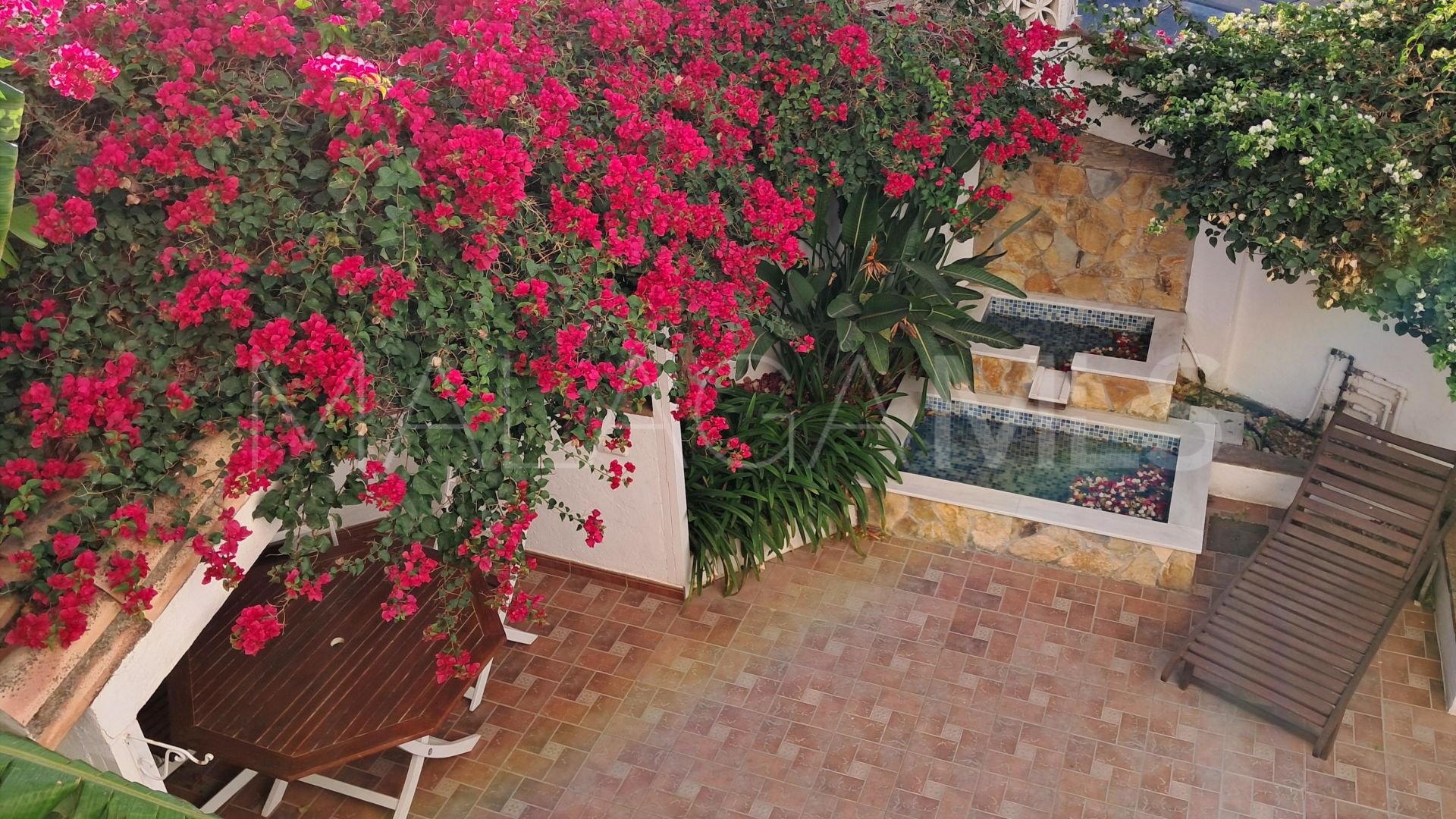 Maison jumelée for sale in Avda de Andalucia - Sierra de Estepona