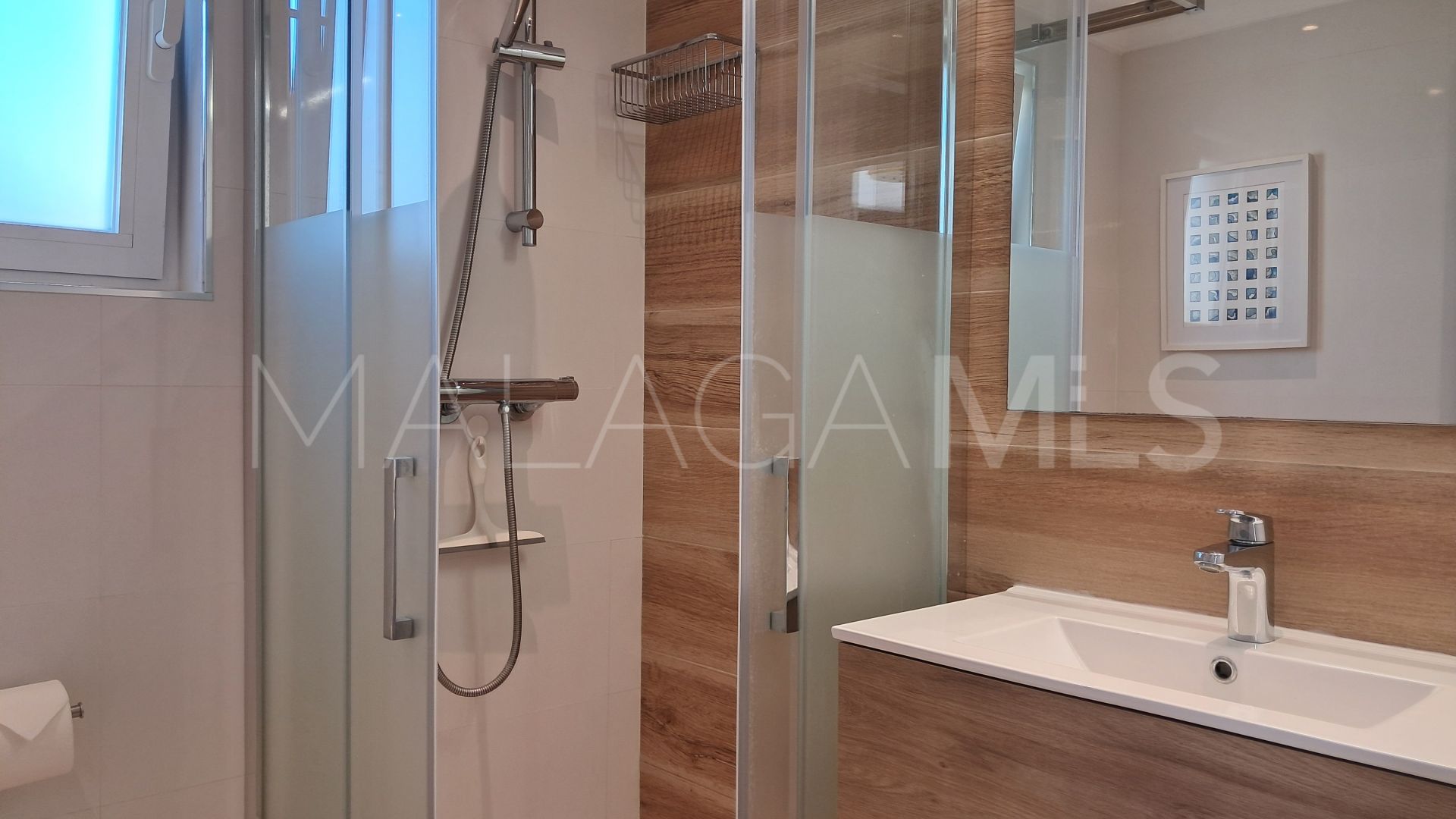 Maison jumelée for sale in Avda de Andalucia - Sierra de Estepona