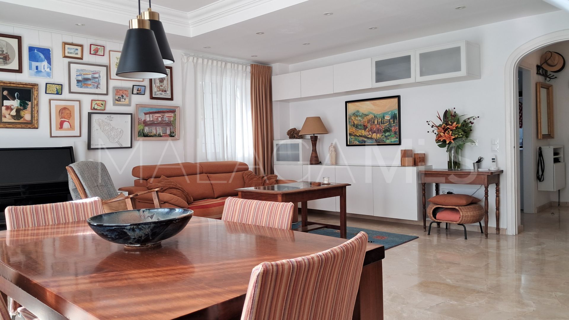 Maison jumelée for sale in Avda de Andalucia - Sierra de Estepona