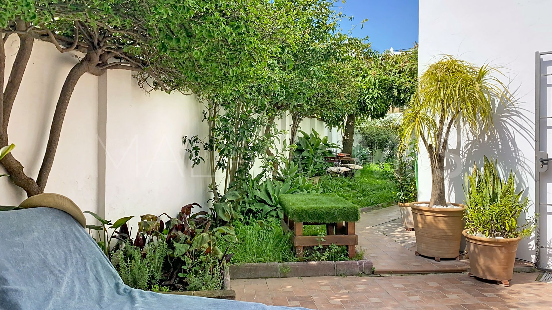 Maison jumelée for sale in Avda de Andalucia - Sierra de Estepona